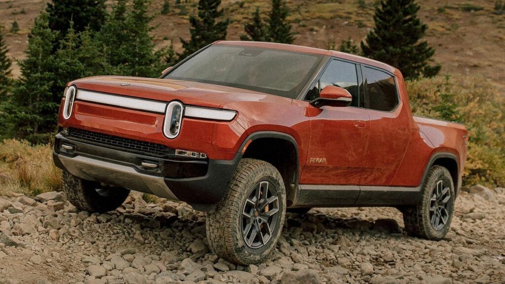 Rivian Should Give Us A Smaller Truck Even If It Doesn't Make Sense