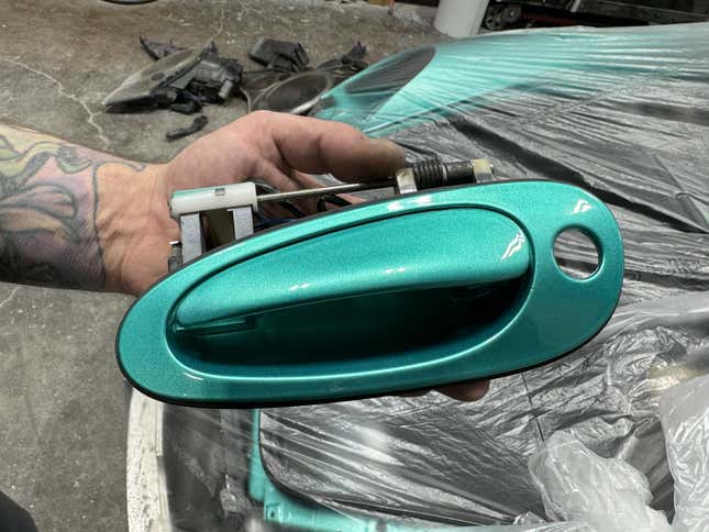 Porsche 996 Turbo Ocean Jade Metallic door handle