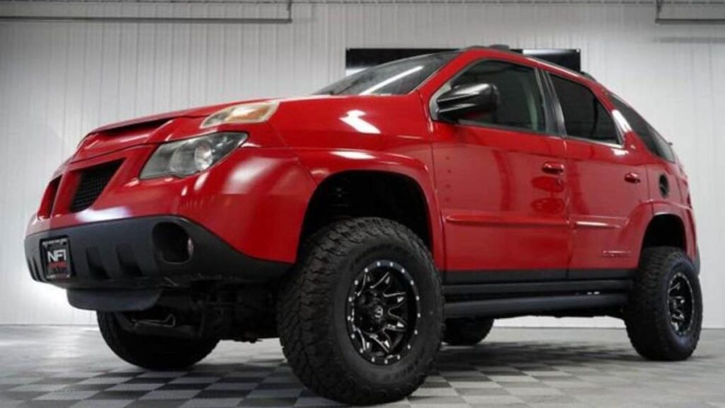 Don't Be Fooled, This Lifted Pontiac Aztek Isn't Worth $13,000