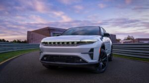 2024 Jeep Wagoneer S Is A 600-HP Look At Jeep's All-Electric Future