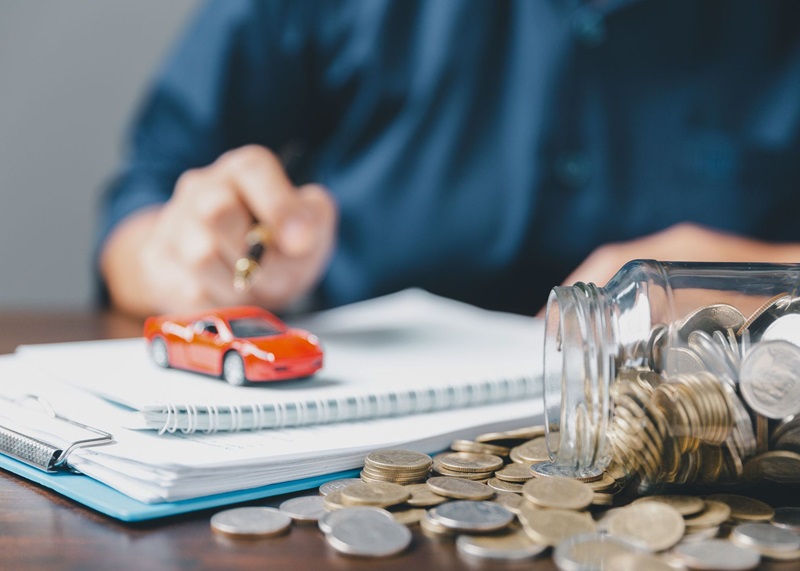 Calculating auto insurance costs