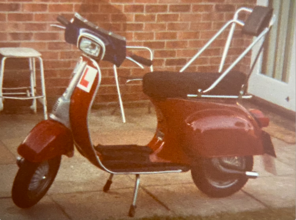 Vespa 50 Special