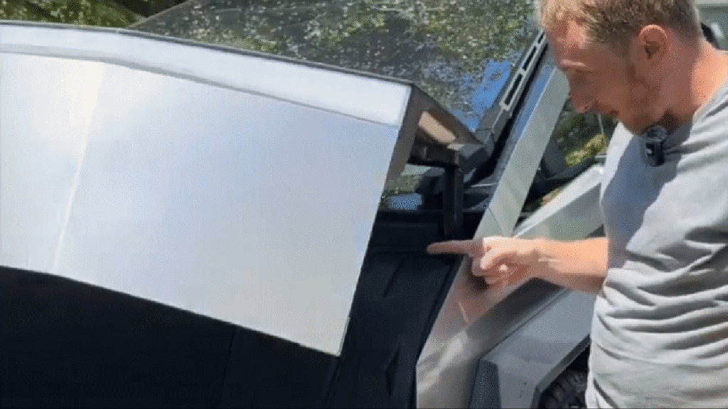 Sticking Your Finger In A Tesla Cybertruck's Frunk Is Still A Bad Idea