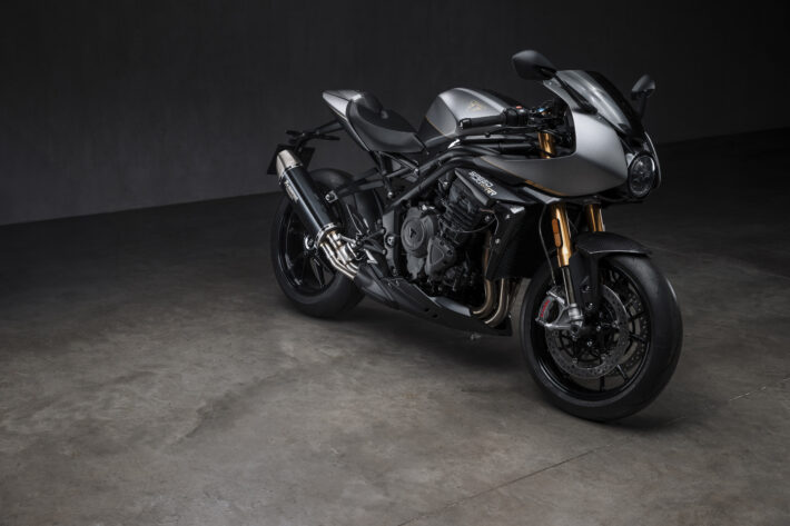 Triumph Speed Triple 1200 RR Breitling Edition