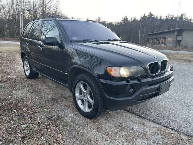 Image for article titled At $2,950, Does This 2001 BMW X5 Mark The Spot?