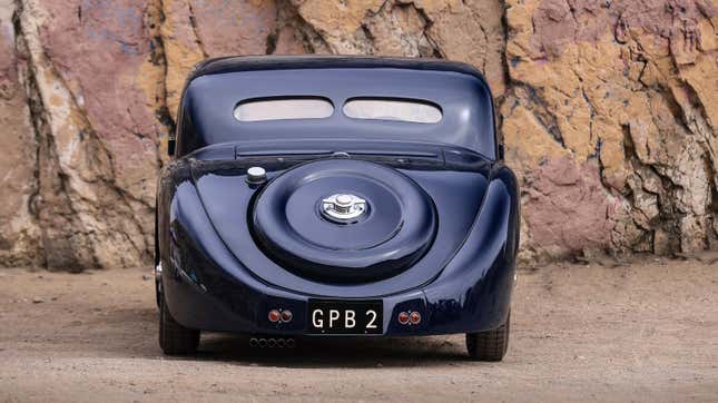 Rear end of a dark blue 1937 Bugatti Type 57SC Atalante