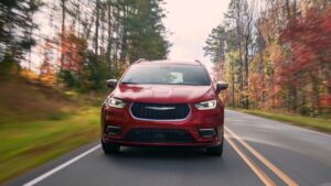 2017-2021 Chrysler Pacifica hybrid recalled due to battery fire risk