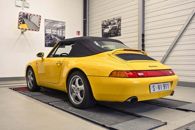 Image for article titled Porsche Builds A Third 993 Speedster 29 Years After The First