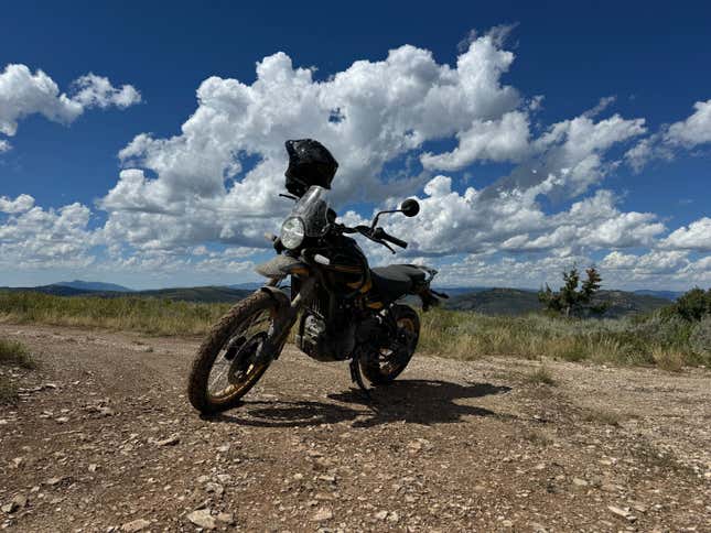 Image for article titled Royal Enfield Himalayan 450 Is A 3/4-Scale BMW GS For A Quarter Of The Price