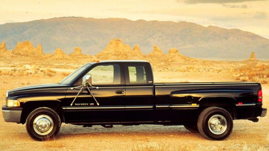 'Member The Good Ol' Days When Dodge And Ford Offered V10-Powered Pickup Trucks?