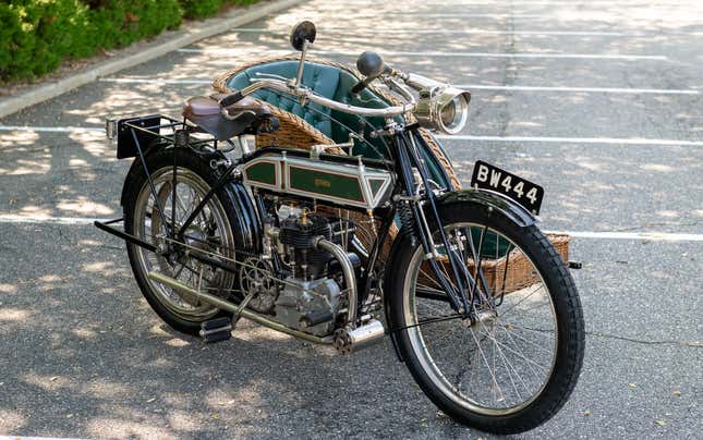 Image for article titled Would You Ride Along With Me In A Wicker Sidecar?