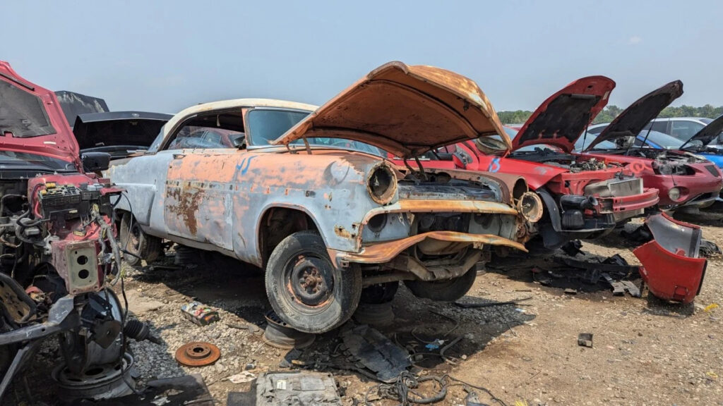 Junkyard Gem: 1954 Ford Crestline Victoria Coupe