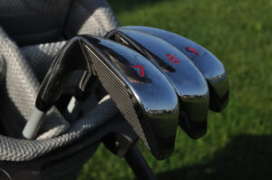 What is a hybrid golf club?