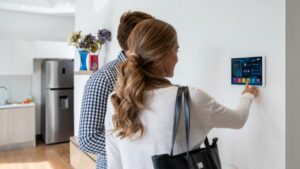 Your Guide to Purchasing a Home Security System